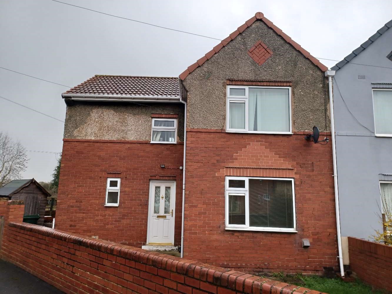 St Leger Property Details